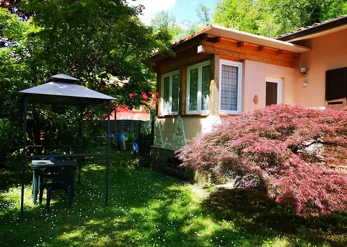 I Tre Abeti - House Bed and Breakfast Vezzano Ligure