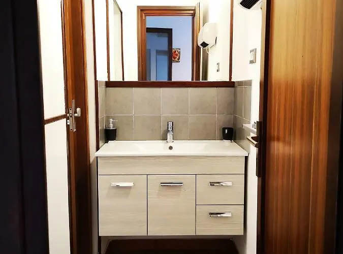 I Tre Abeti - House Bed and Breakfast Vezzano Ligure