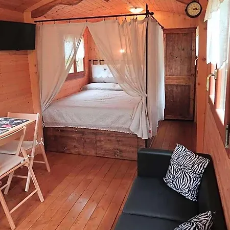 Bed & Breakfast I Tre Abeti - Holiday House