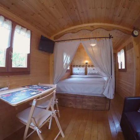I Tre Abeti - House Bed and breakfast 4*