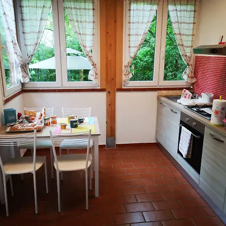 Bed & Breakfast I Tre Abeti - Holiday House Vezzano Ligure