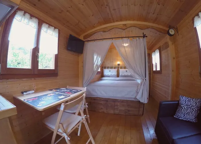 I Tre Abeti - House Bed & Breakfast 4*
